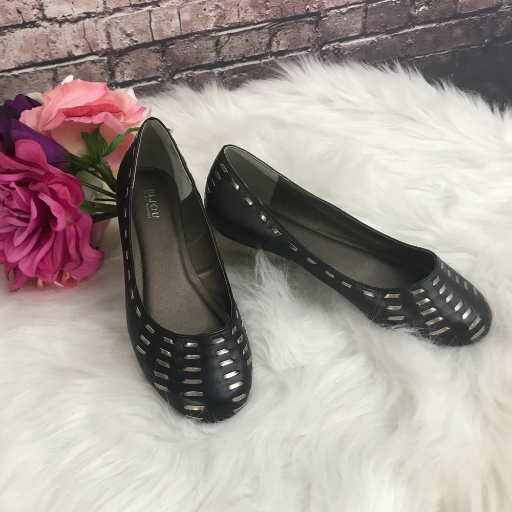 Bijou by AJ Valenci Black and Silver Flats